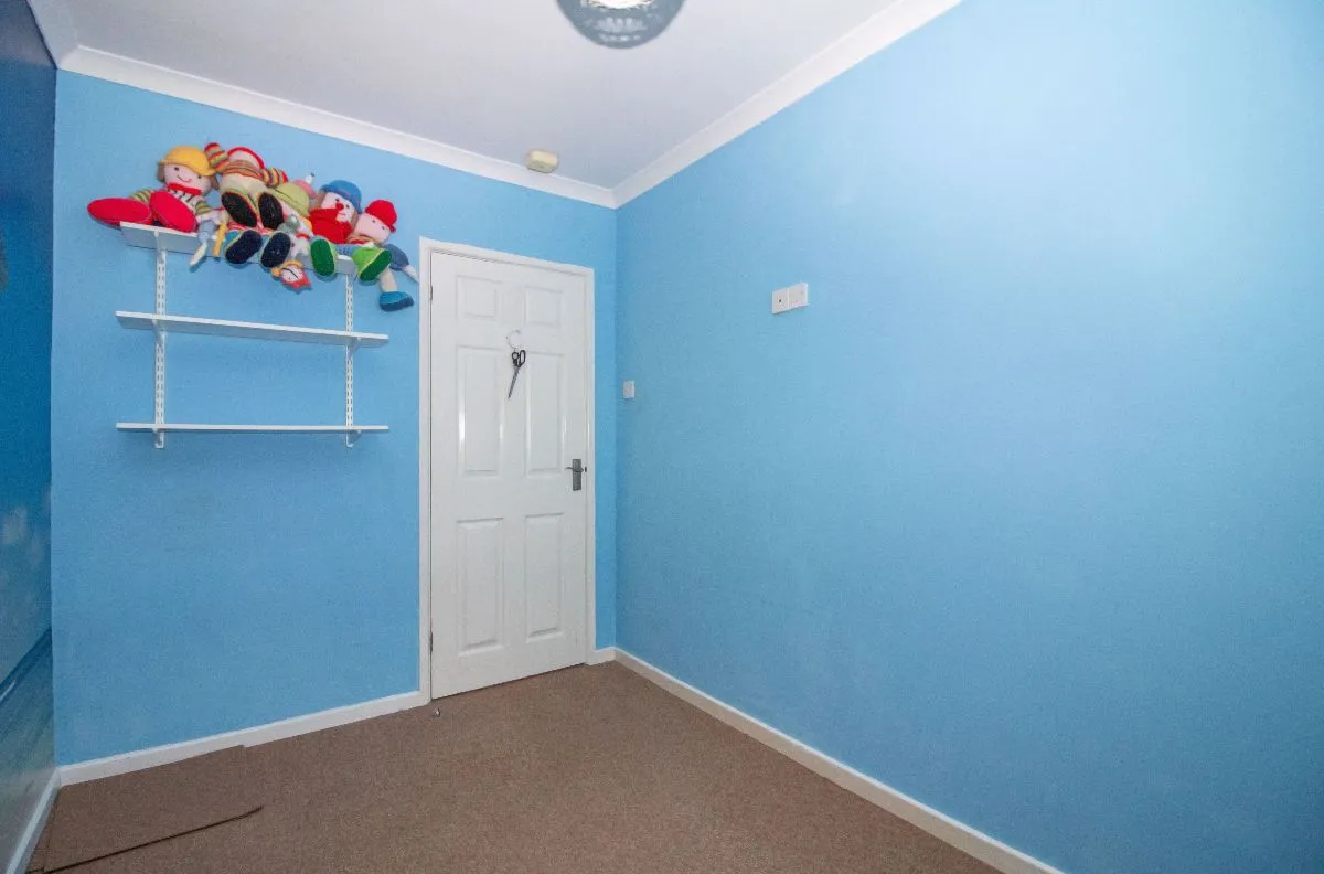 Sunnymead Drive, Waterlooville, PO7 6DA, photo 12