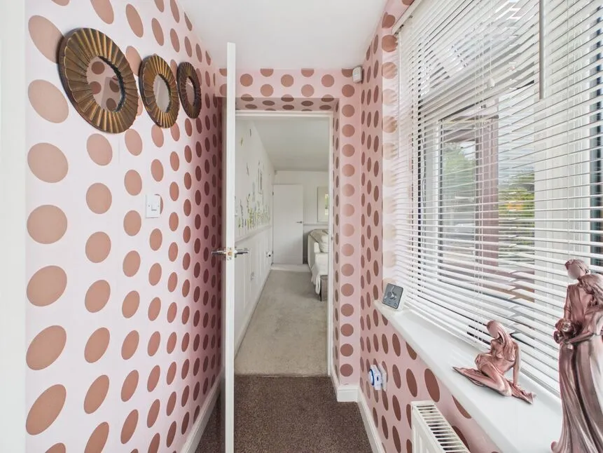 Kelson Avenue, Ashton-under-Lyne, OL7, photo 2