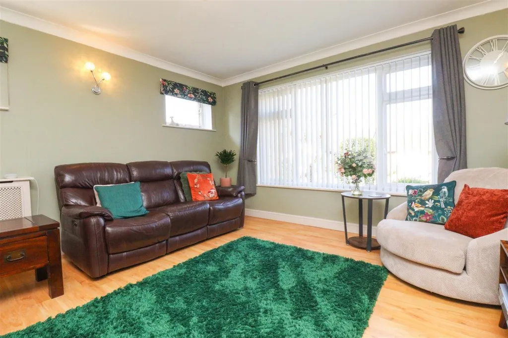 Frere Avenue, Fleet, photo 4