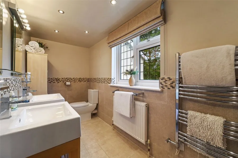 House Under Offer with 4 bedrooms in Sawbridgeworth, CM21, photo 26