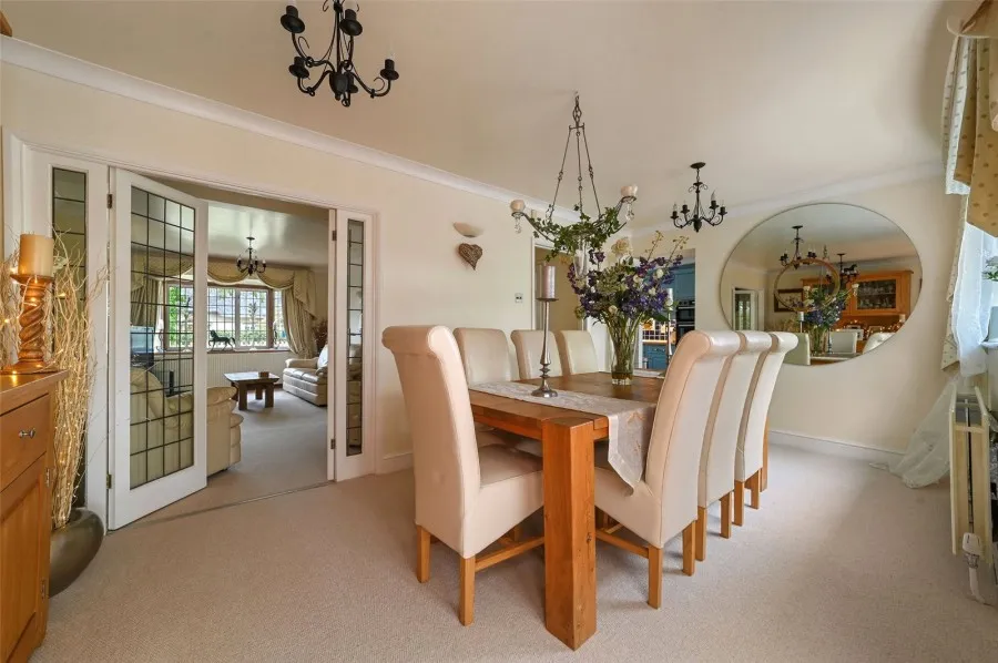 House Under Offer with 4 bedrooms in Sawbridgeworth, CM21, photo 6