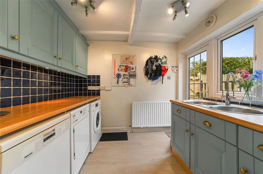 House Under Offer with 4 bedrooms in Sawbridgeworth, CM21, photo 21