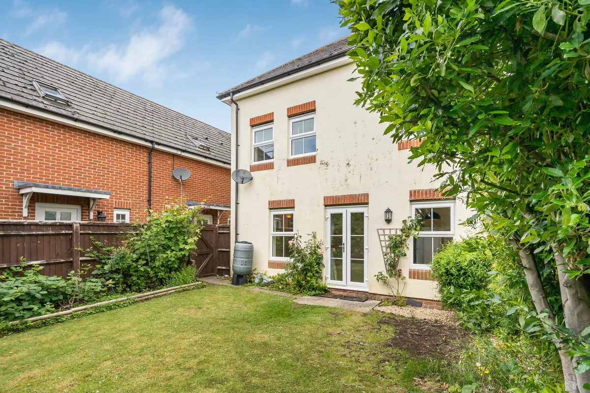 Pease Place, Didcot, photo 4