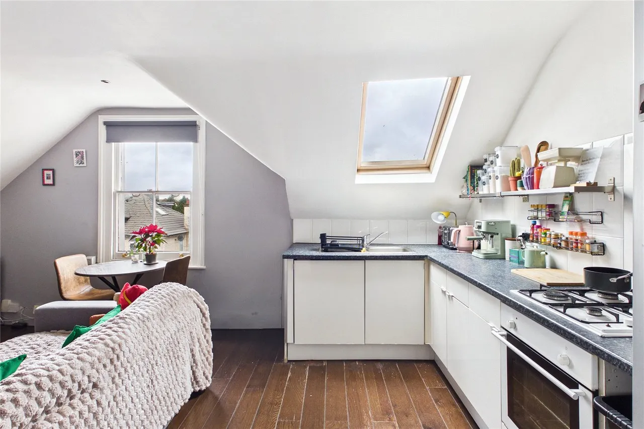 Babington Road, London, SW16, photo 11