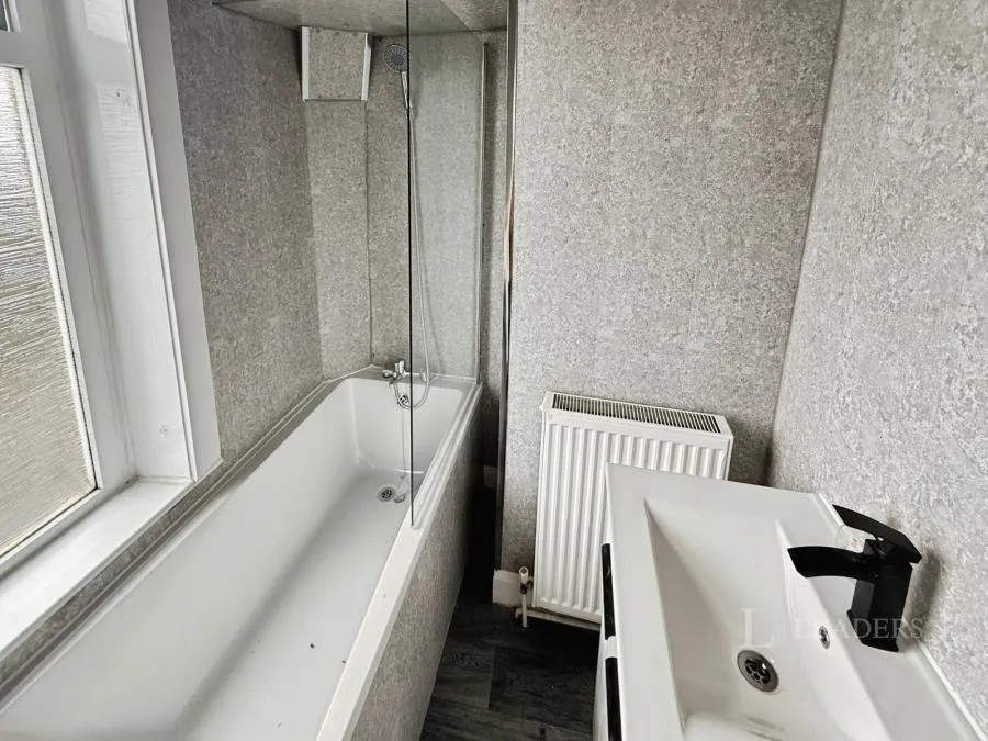 Pearson Road West, Bradford, BD6, photo 10