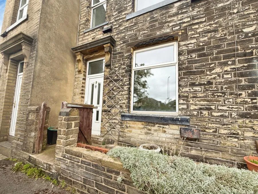Pearson Road West, Bradford, BD6, photo 12