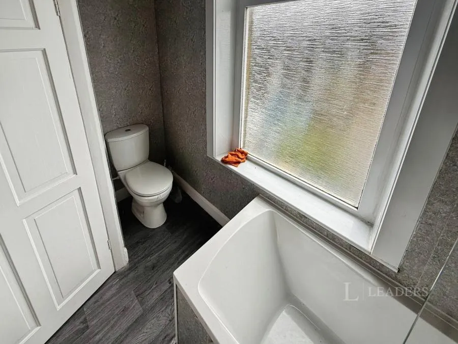 Pearson Road West, Bradford, BD6, photo 11