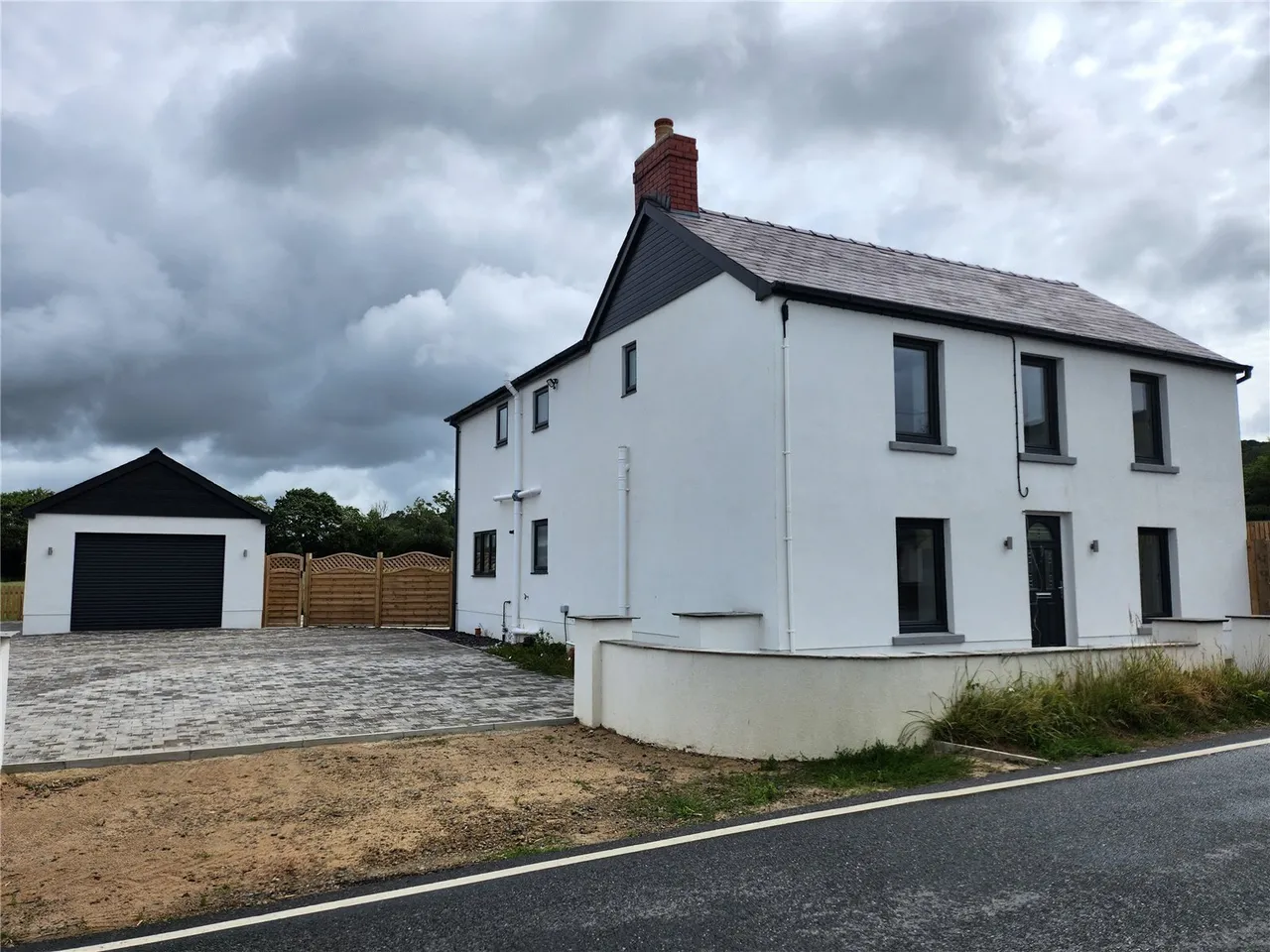 4 bed house for sale, Bancyfelin, Carmarthen, SA33
