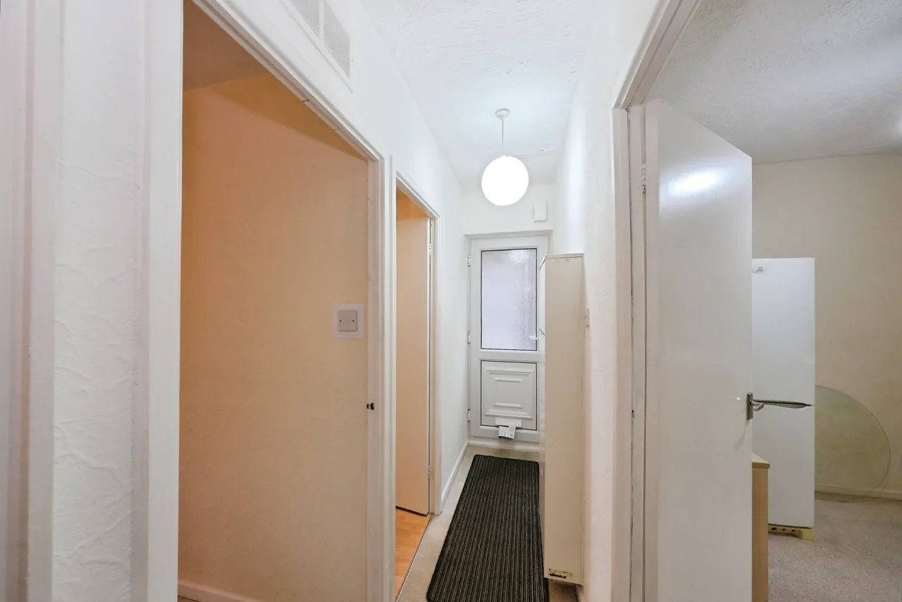 Carlton, Nottingham, Nottinghamshire, NG4, photo 9