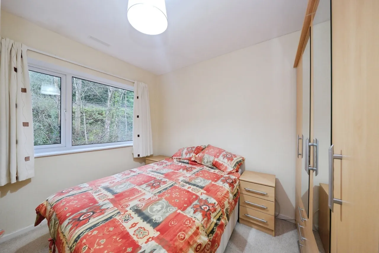 Carlton, Nottingham, Nottinghamshire, NG4, photo 11