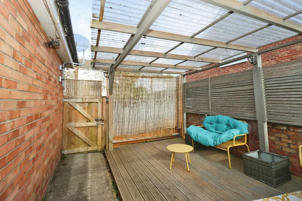 Cedar Way, Pucklechurch, BS16, photo 7