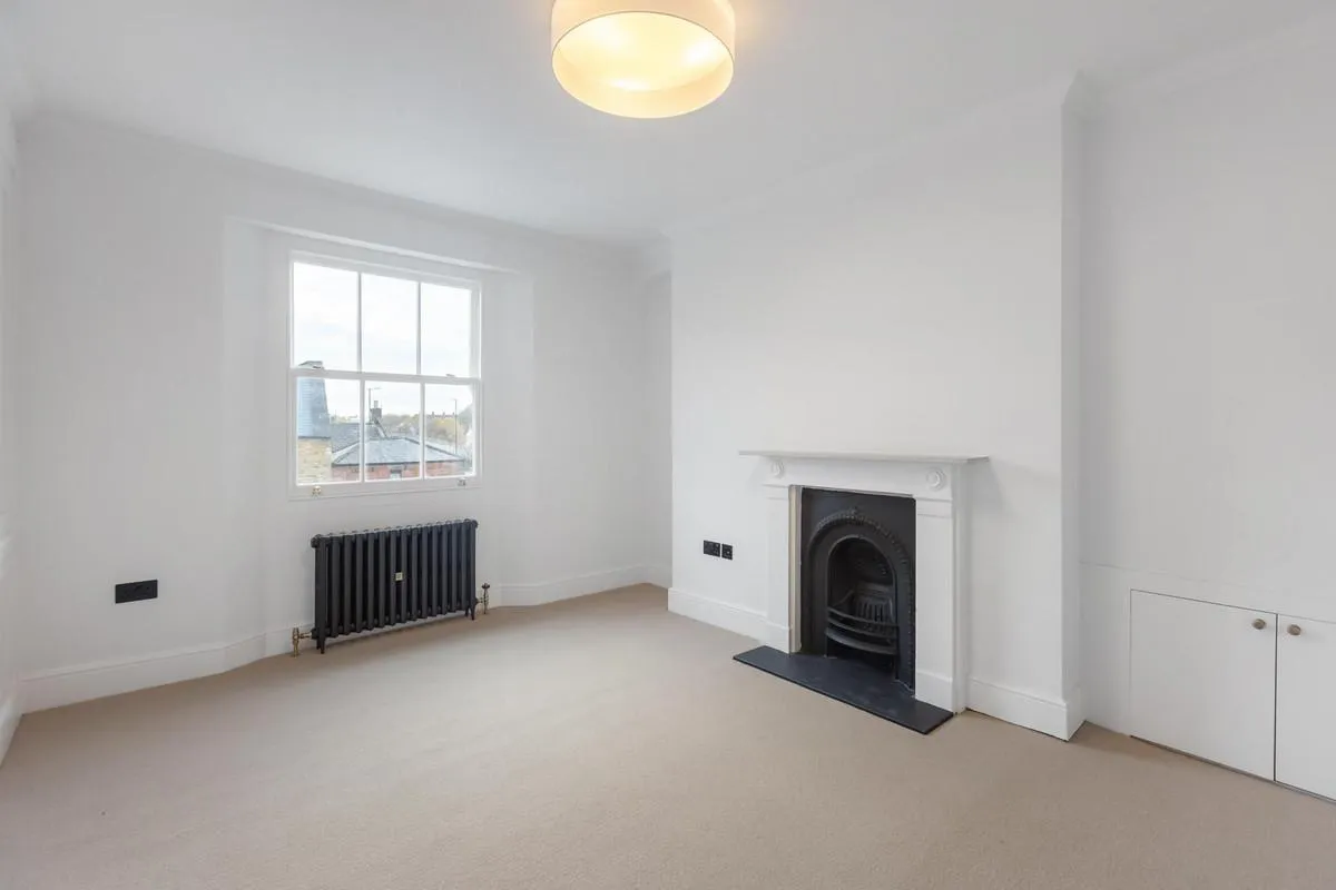 Chiswick Lane South, London, W4, photo 13