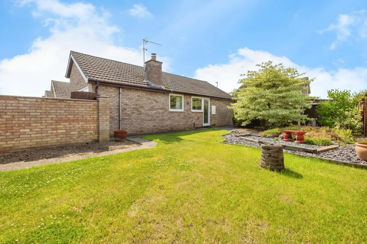 Carral Close, Lincoln, LN5, photo 11