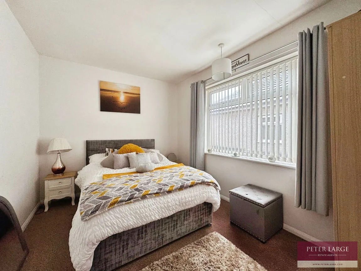 Dorchester Close, Rhyl, Denbighshire, LL18 4TF, photo 10