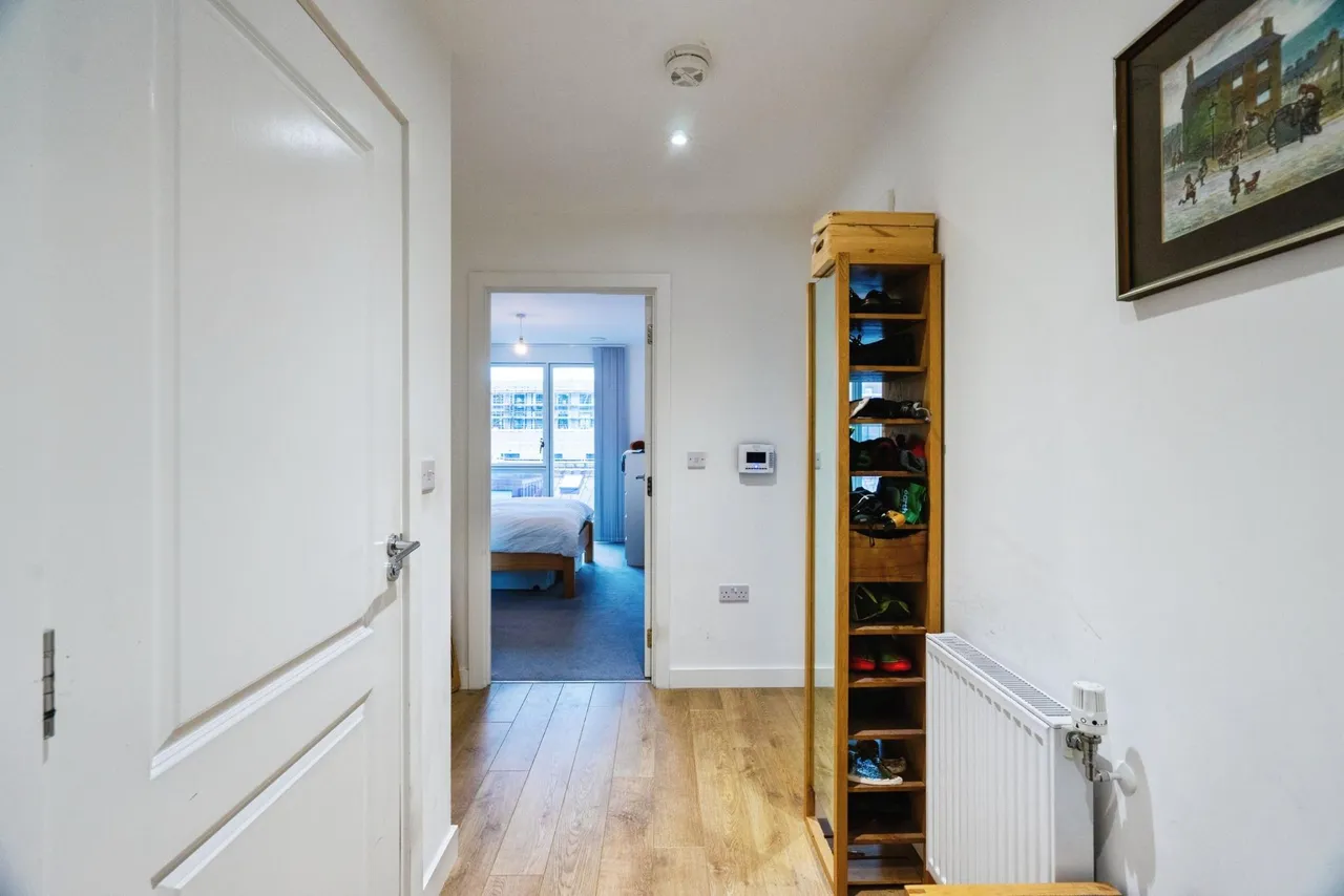 Highland Street, London, E15, photo 14