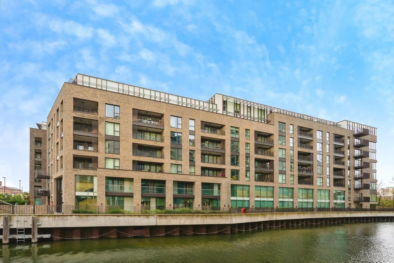Highland Street, London, E15, photo 16