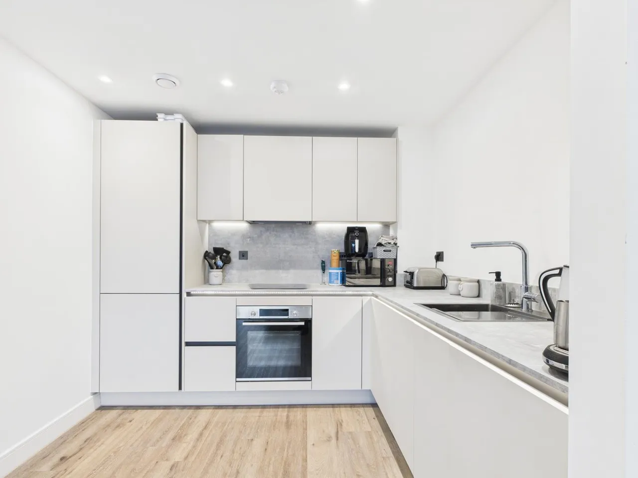 Shadwell Street with Allocated Parking, B4, photo 9