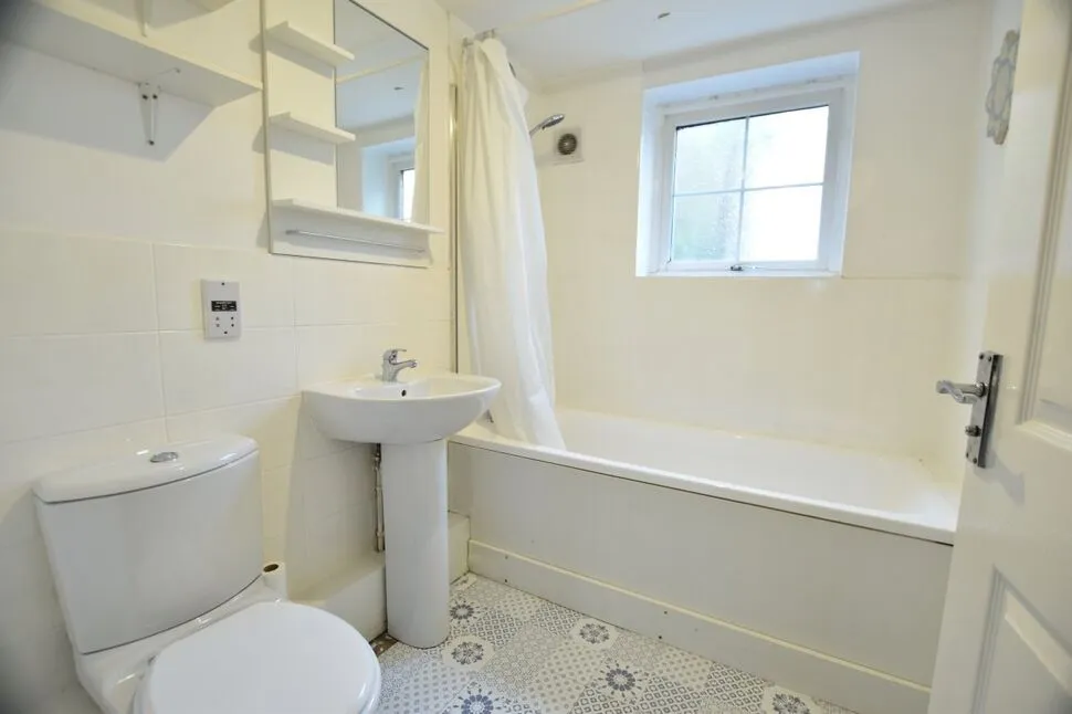 Lower Leys, Evesham, WR11, photo 7