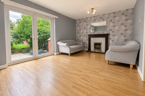 Fairlawn Close, Willenhall, WV12, photo 2