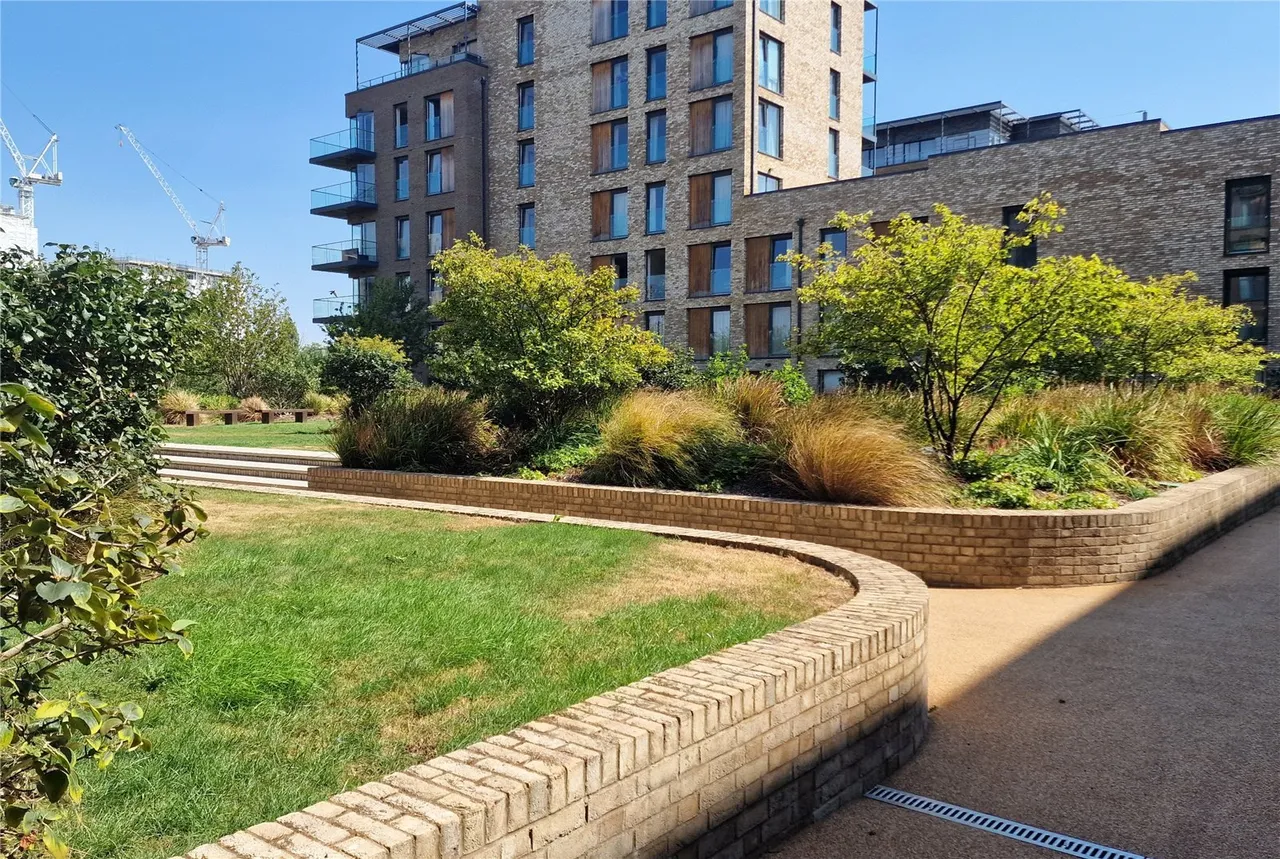Handley Drive, SE3, photo 14