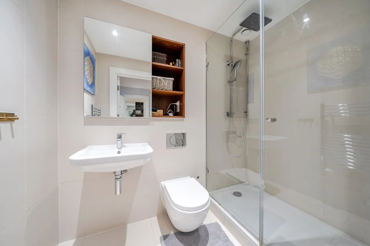 Handley Drive, SE3, photo 15