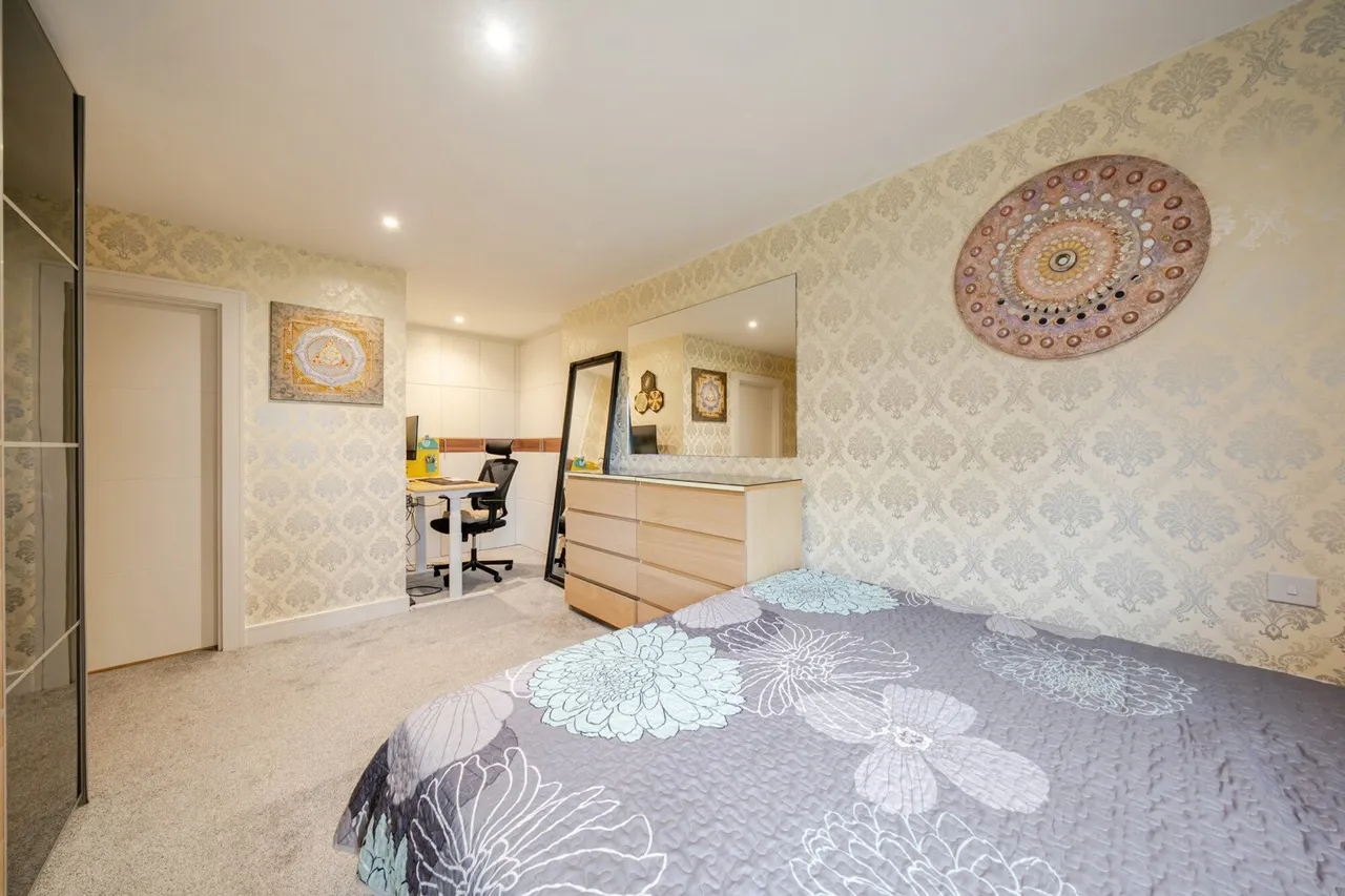 Handley Drive, SE3, photo 18