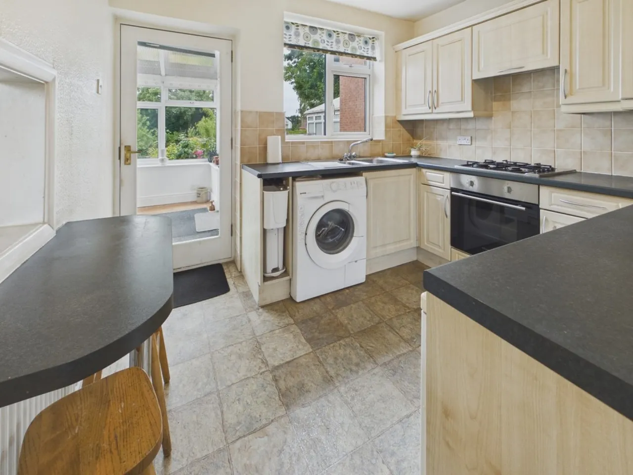 Highfield Lane, Newbold, Chesterfield, photo 6