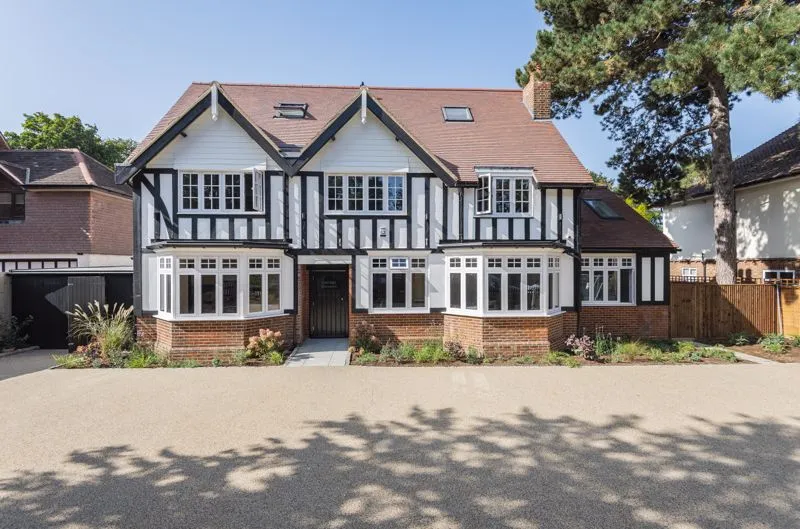 158 Foxley Lane, Purley CR8 3BW, photo 15