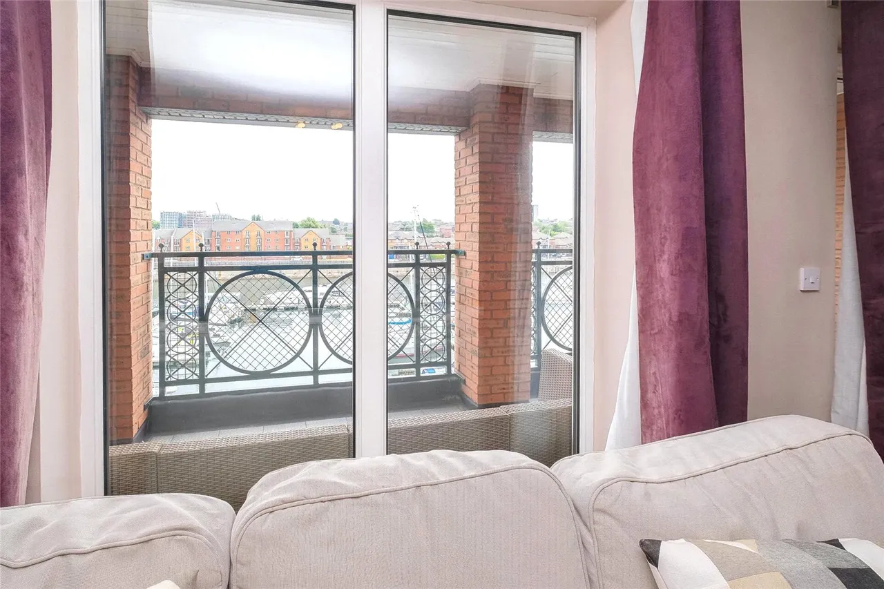 South Ferry Quay, Liverpool, L3, photo 6