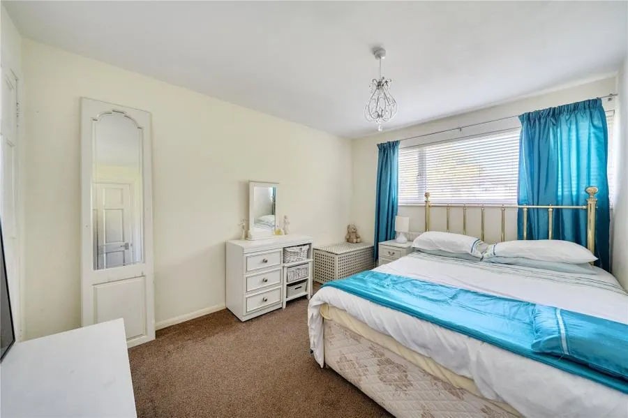 Lansdown Close, Woking, GU21, photo 7