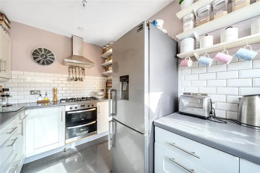 Lansdown Close, Woking, GU21, photo 11