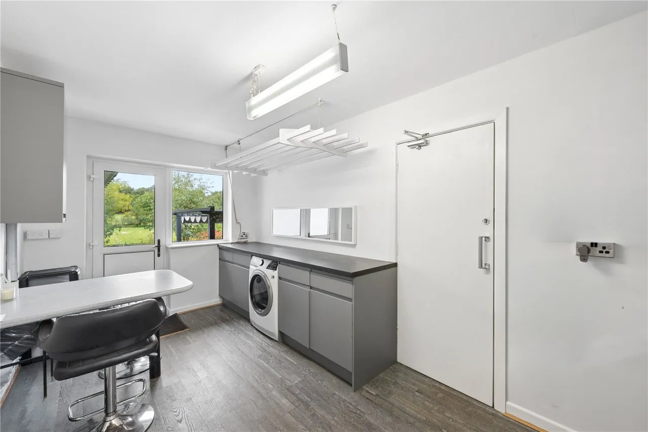 Higham Road, Padiham, photo 17