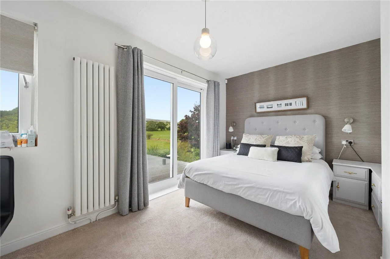 Higham Road, Padiham, photo 18