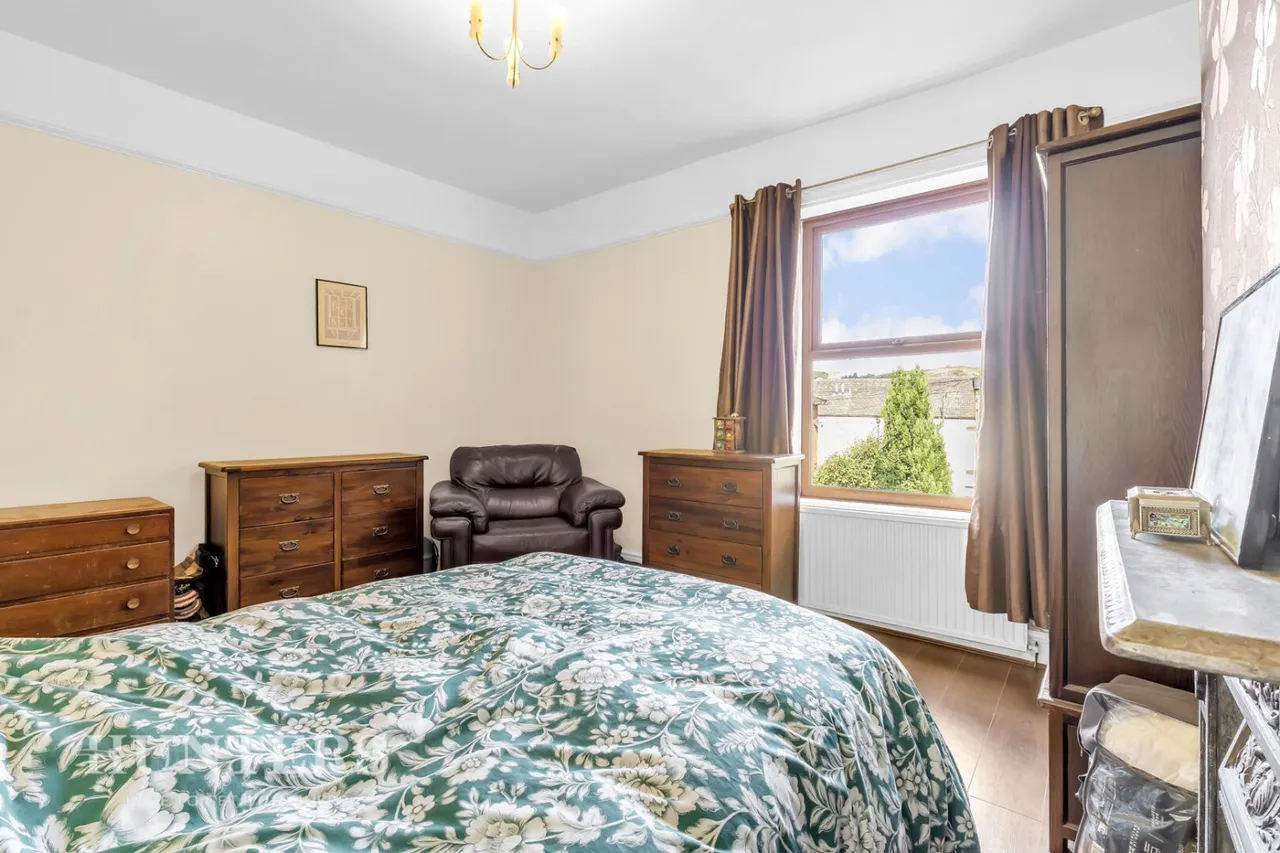 Vulcan Terrace, Littleborough, OL15, photo 13