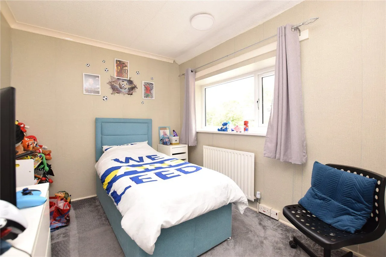 Monkswood Avenue, Leeds, LS14, photo 4