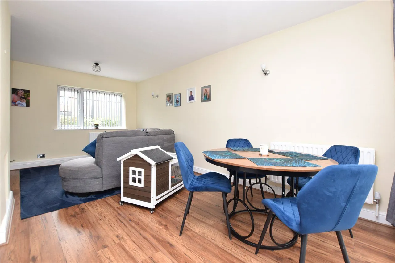 Monkswood Avenue, Leeds, LS14, photo 18