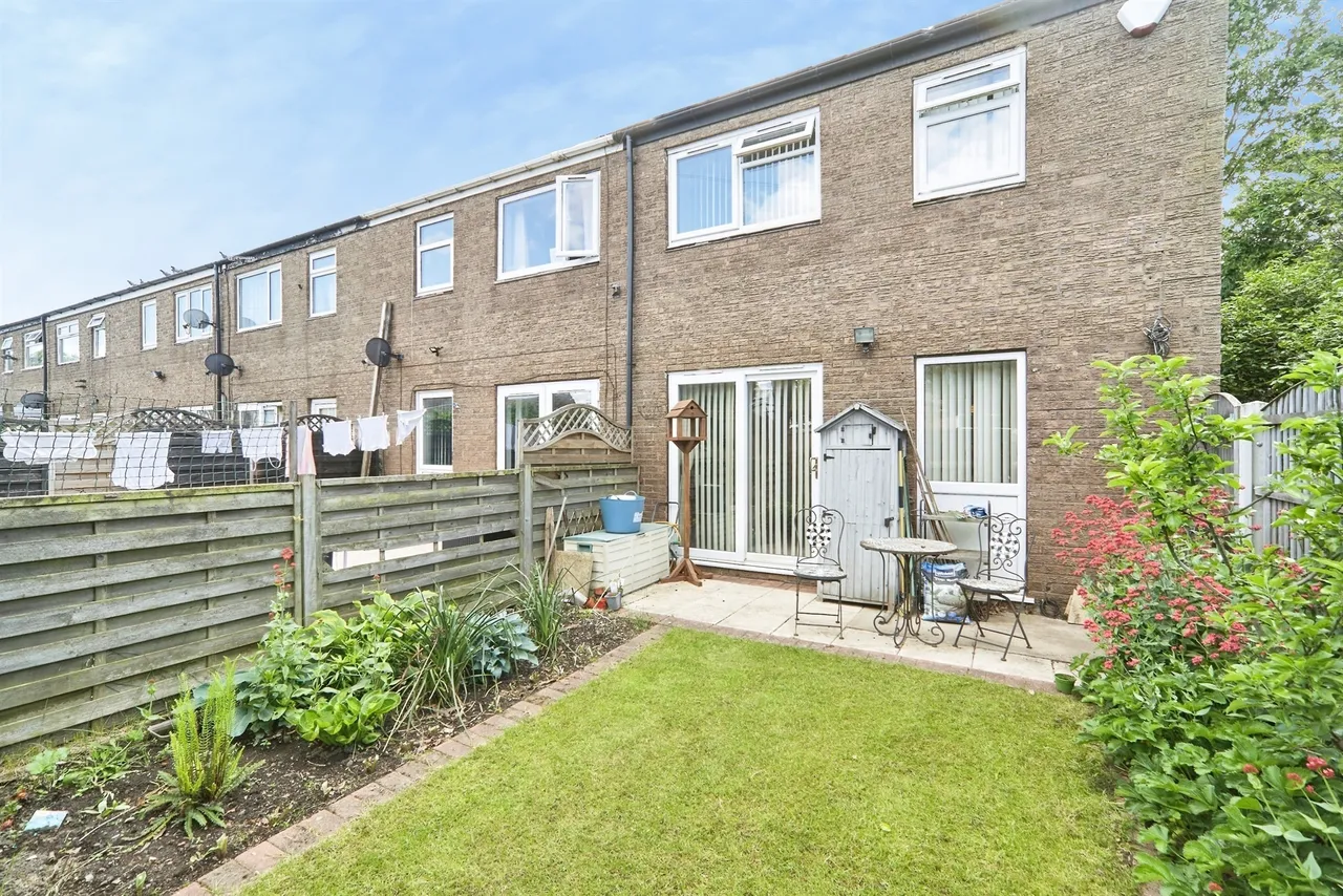 3 bed house for sale — Ashlea Green, Leeds