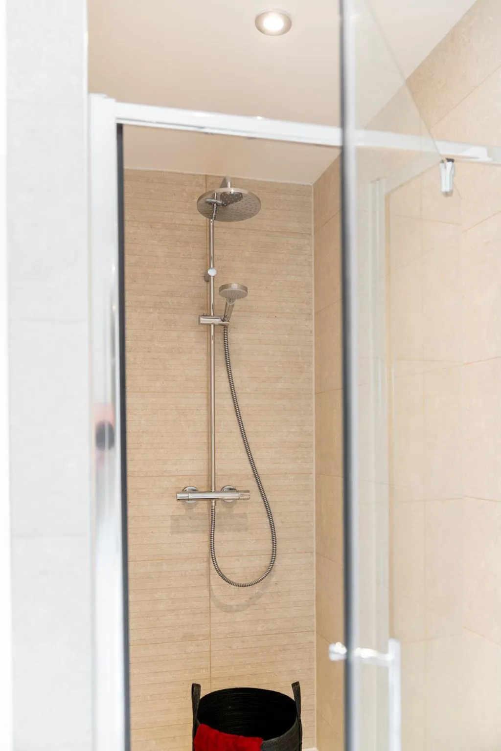 Wild House Meadows, Wild House Lane Milnrow, Rochdale OL16 3TW, photo 14