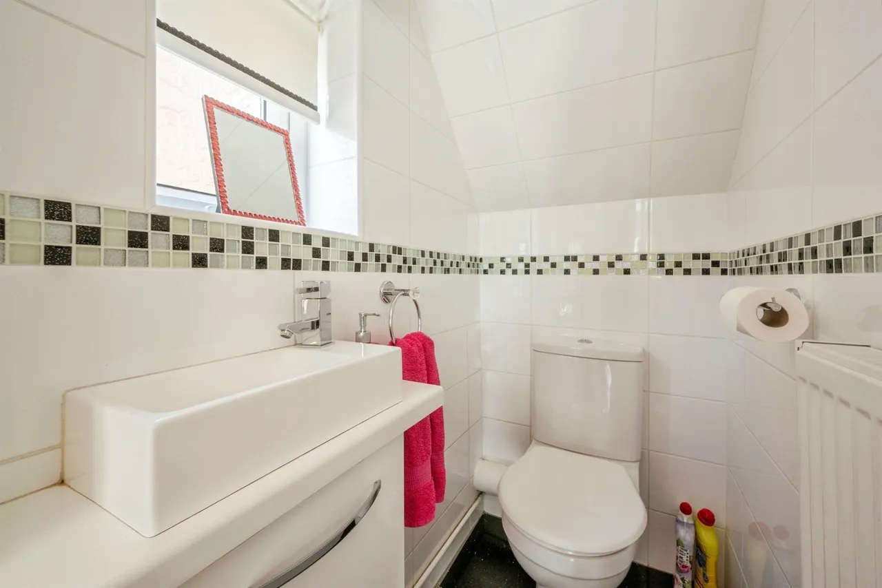 Milcroft Crescent, Hatfield, DN7, photo 11