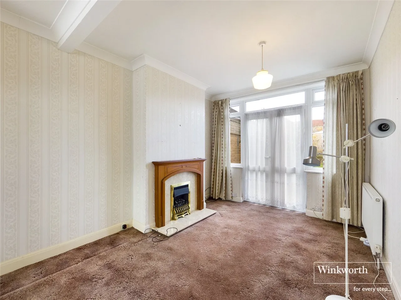 Gainsborough Gardens, Edgware, HA8, photo 4