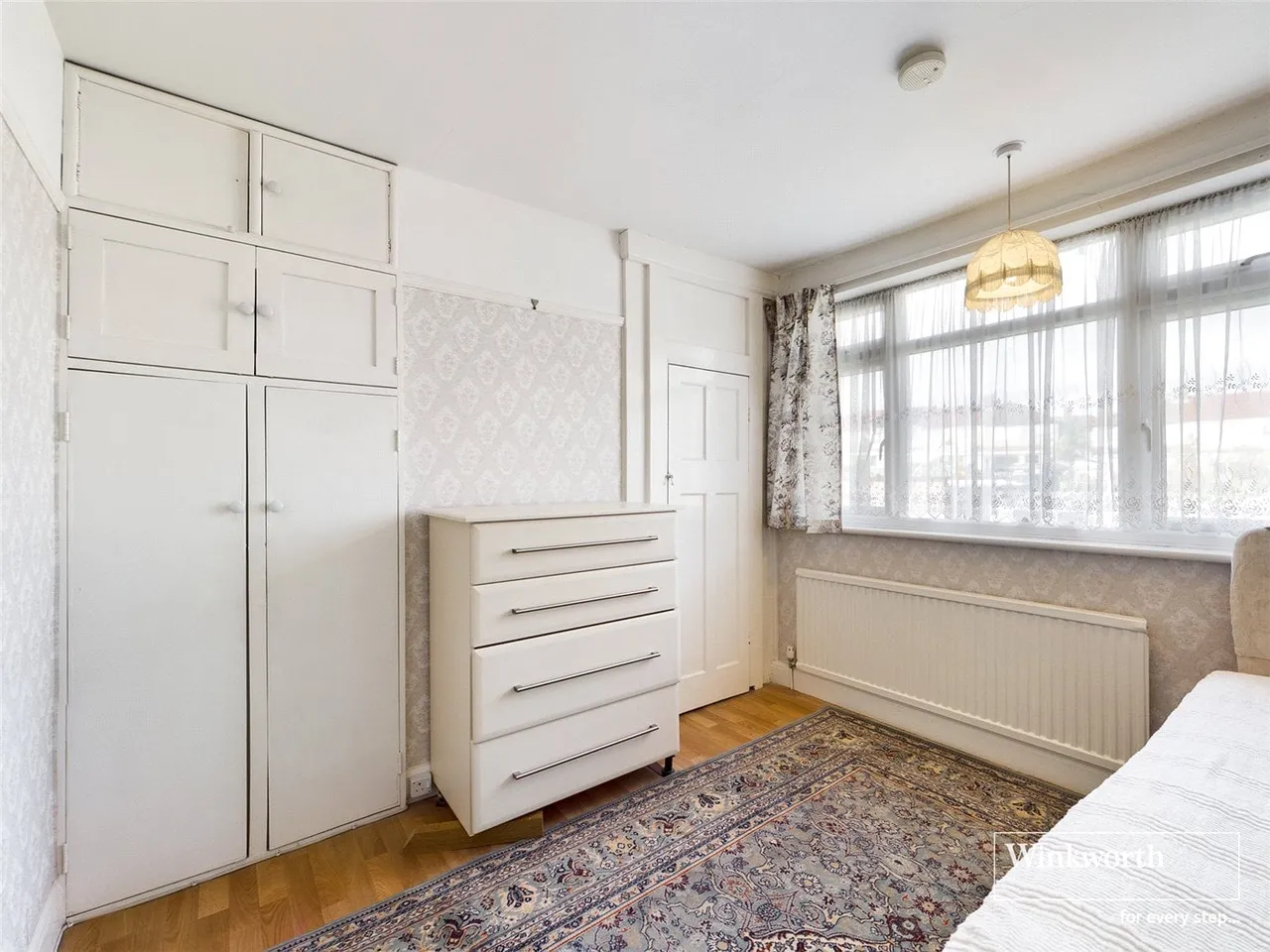Gainsborough Gardens, Edgware, HA8, photo 6