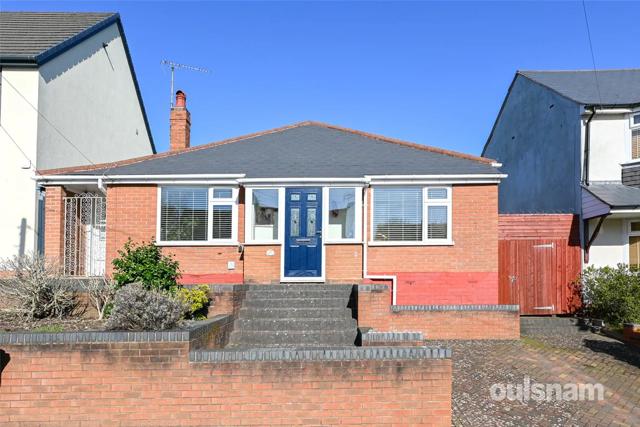 3 bed house for sale — Monmouth Road, Bearwood, West Midlands, B67 5EE