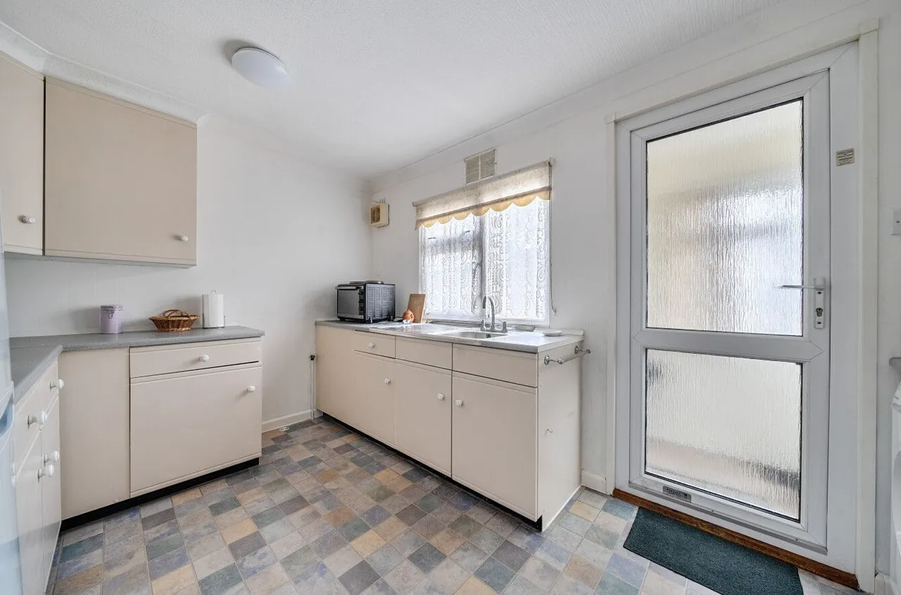 Woodcock Park, Warminster, BA12, photo 8