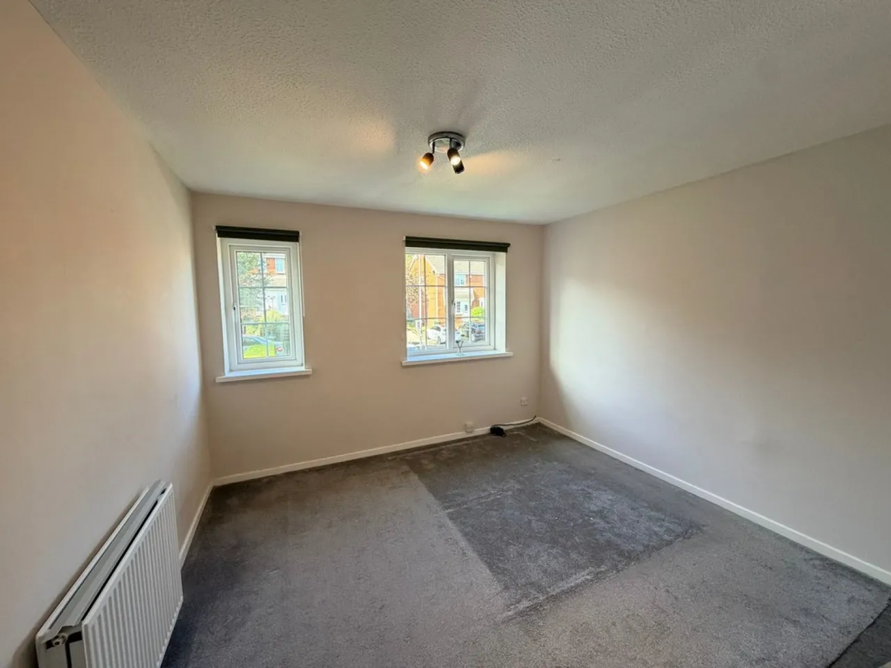 Sycamore Croft, Beeston, photo 10