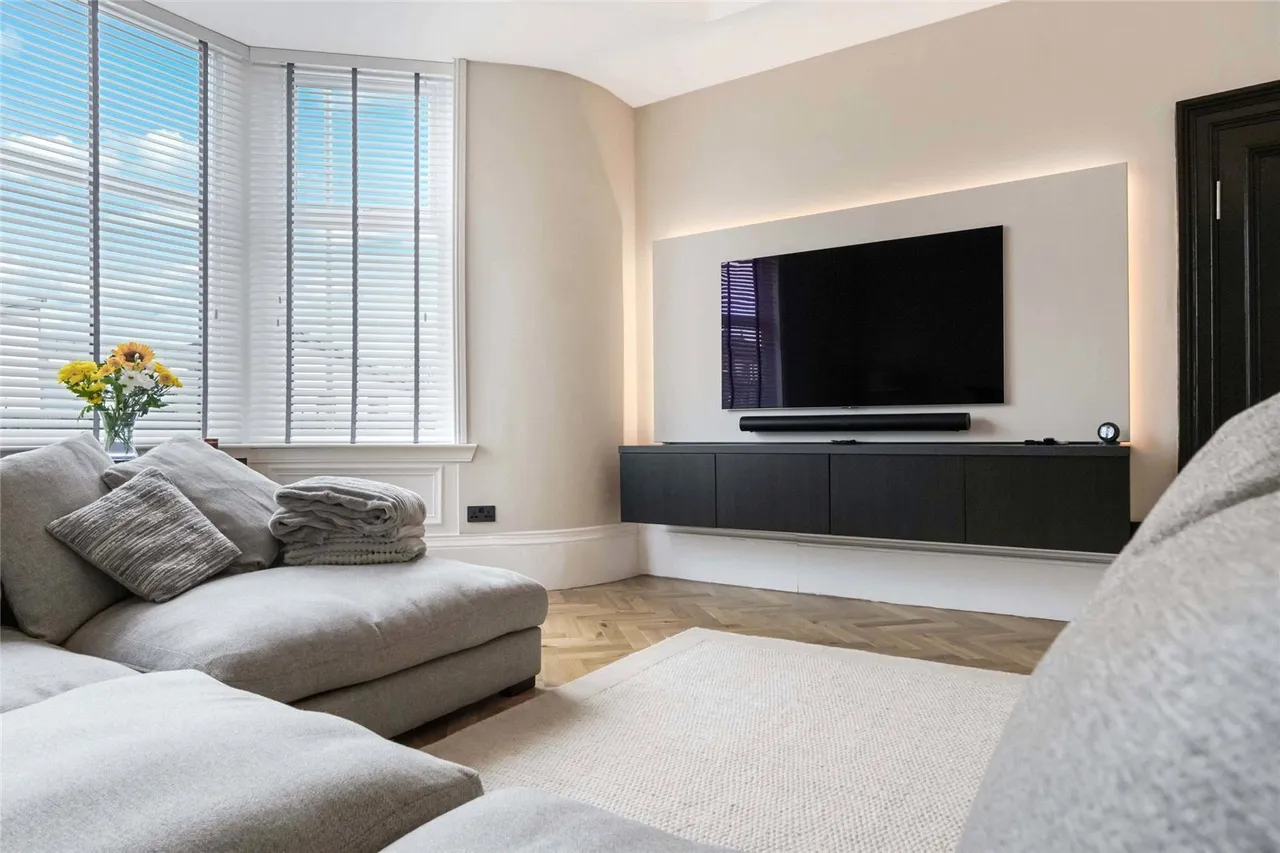North Hamilton Street, Kilmarnock, East Ayrshire, KA1, photo 14