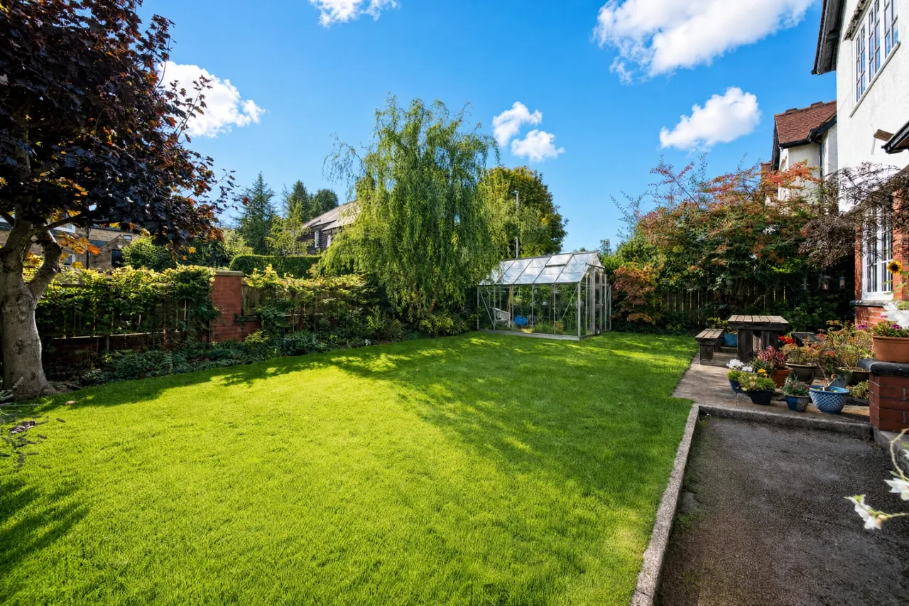 Kings Road, Ilkley, LS29, photo 16