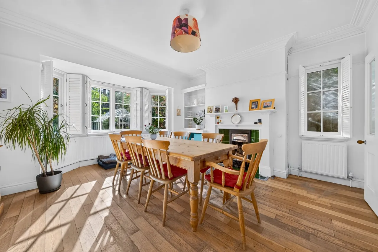 Kings Road, Ilkley, LS29, photo 4
