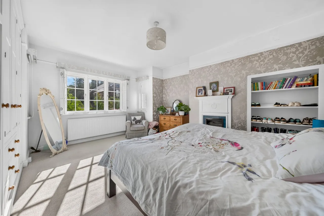 Kings Road, Ilkley, LS29, photo 7