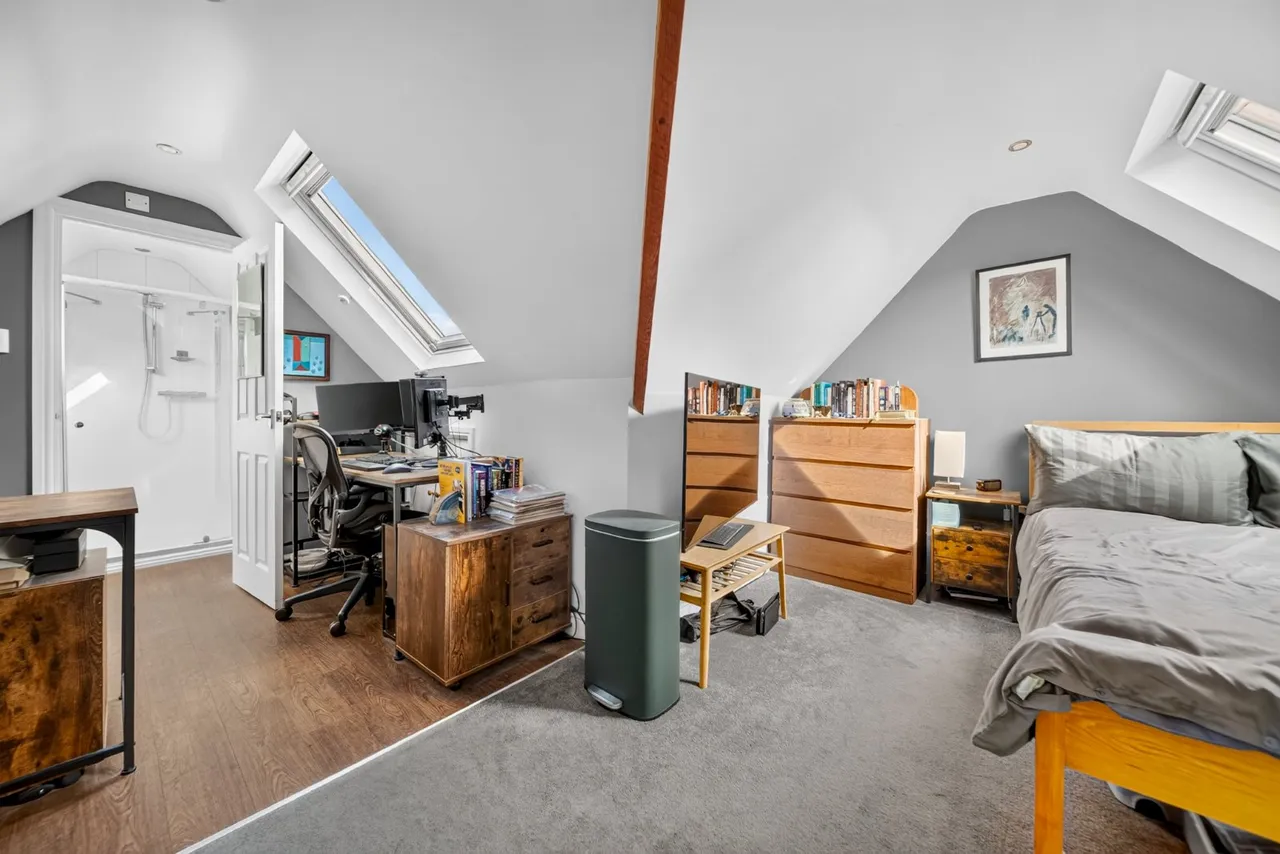 Kings Road, Ilkley, LS29, photo 15