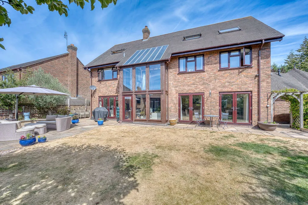 Kenderdine Close, Bednall, ST17, photo 23